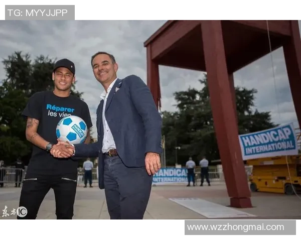 足球巨星滑冰秀引发热议球场之外的冰上风采展现魅力 足球巨星滑冰秀引发热议球场之外的冰上风采展现魅力